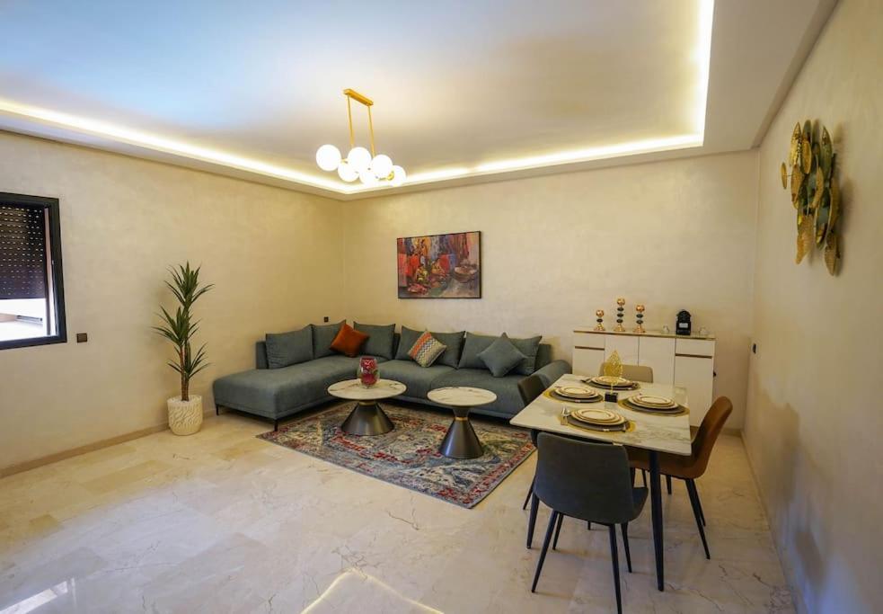 Spacieux Et Luxueux Appartement Marrakesz Zewnętrze zdjęcie